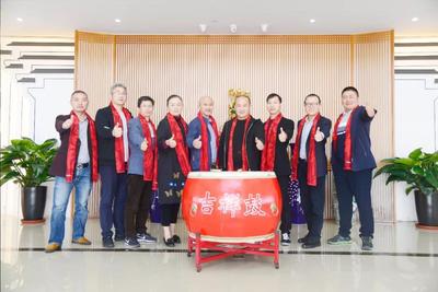 關(guān)愛守護(hù)，專業(yè)同行——我司正式推出全新病人陪護(hù)服務(wù)